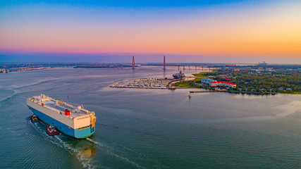 Fototapeta premium Charleston, South Carolina, USA Sunrise Aerial