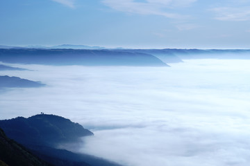 Obraz premium 美しい阿蘇山の雲海