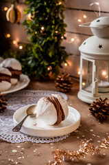 Huge Meringue Kisses