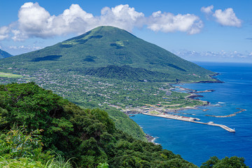 八丈島の八丈富士