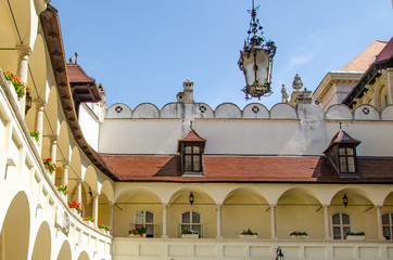 Obraz premium old building in barcelona spain