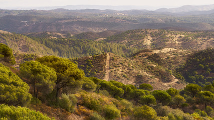 Amanecer en las montañas de la sierra de Córdoba