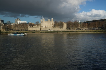 Fototapeta na wymiar view of the city of london