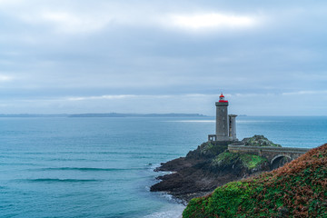 Fototapeta na wymiar F, Bretagne, Finistère, Küste, Leuchtturm an der Pointe Minou