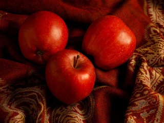 pommes rouges