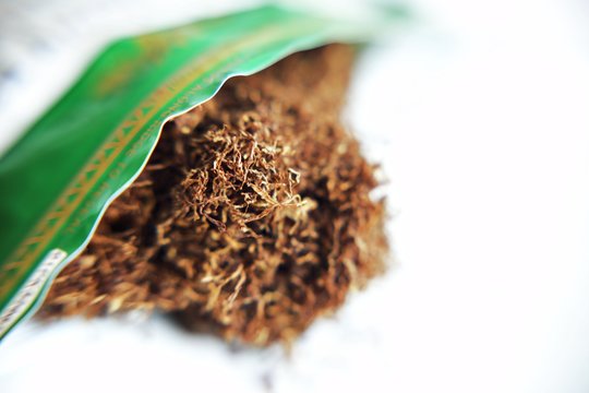 how long do you leave tobacco on a wasp sting How to Treat a Wasp Sting