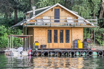 Summer Floating Raft Cabin on Sava River - Belgrade - Serbia