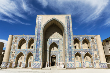 Fototapeta na wymiar Ulugbek madrasah in Bukhara, Uzbekistan