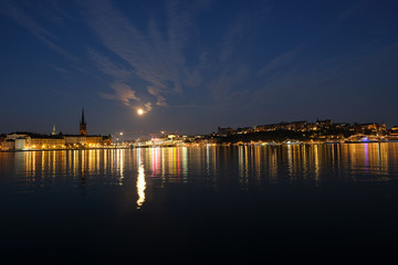 Stockholm Skyline bei Nacht