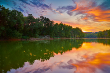 Fototapeta na wymiar Sunset on the Kentucky River