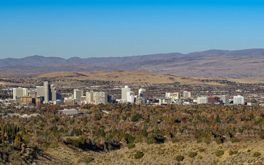 Fototapeta na wymiar City of Reno Nevada cityscape from the west during autumn