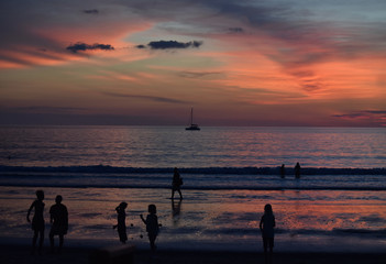 Fototapeta premium Atardecer en Tailandia