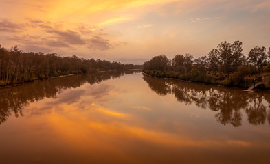 Fototapeta premium Panoramic Sunrise Over River