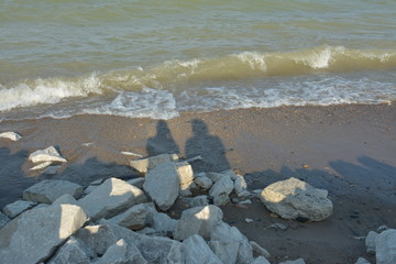 Coastline Lovers Silhouettes 