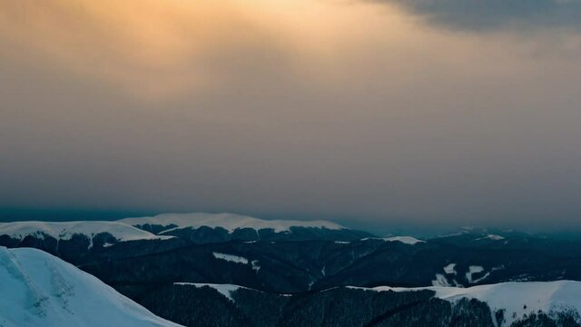 Beauty winter sun nature exploration ,UHD 4k timelapse, photographed on Nikon D800 camera.