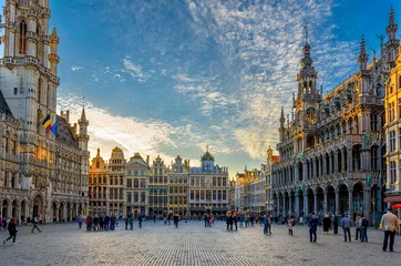 Fotobehang Grote Markt (Grote Markt) met Stadhuis (Hotel de Ville) en Maison du Roi (King& 39 s House of Breadhouse) in Brussel, België. De Grote Markt is een belangrijke toeristische bestemming in Brussel. © Ekaterina Belova
