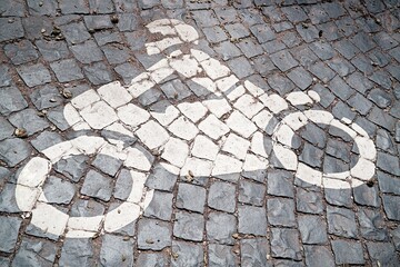 Parplatz für Motorräder am Fuße der Wartburg bei Eisenach