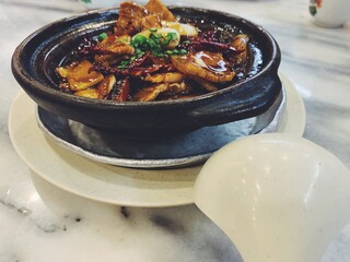 Salted fish pork that cooked with  clay pot 