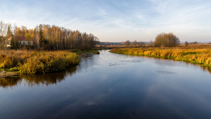 Jesień nad rzeką Supraśl, Podlasie, Polska