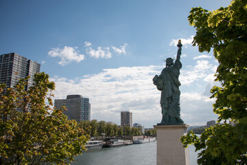 Fototapeta premium Pont de Grenelle Paris France