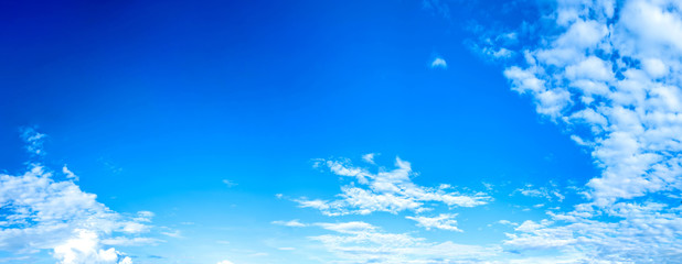 Fototapeta na wymiar blue sky with cloud in bright morning.