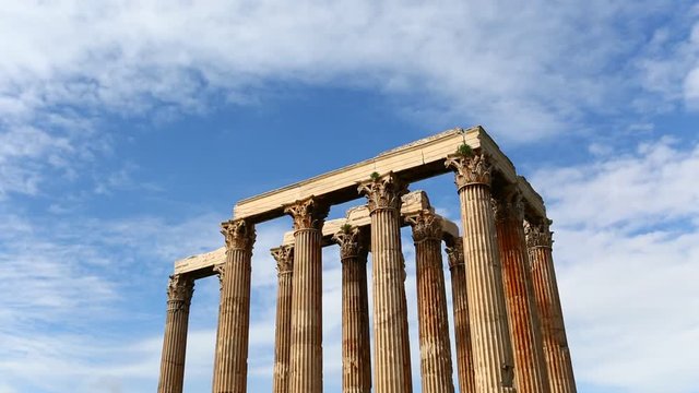 TIme lapse in Temple of Zeus, in Athens, Greece