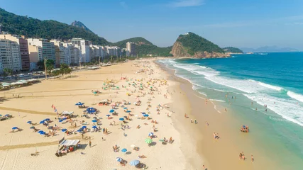 Papier Peint photo Copacabana, Rio de Janeiro, Brésil Rio de Janeiro, Rio de Janeiro / Brazil - Circa October 2019: Aerial image of Ipanema Beach in Rio de Janeiro. 4K.