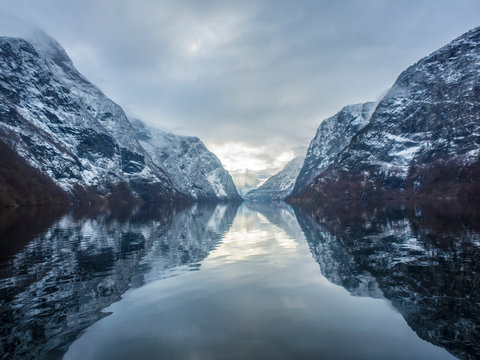 Seeing the fjords at Norway, reflections