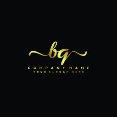 Obraz premium BQ Letter Handwriting Vector. gold Handwriting Logo