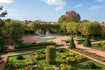 Jardin Wilson &agrave; Montlu&ccedil;on