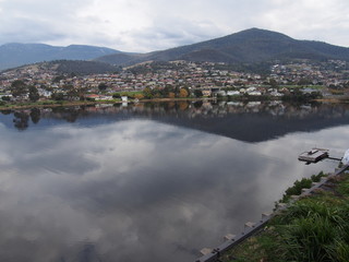 Fototapeta na wymiar Spectacular view of the lake and city, Tasmania, Australia