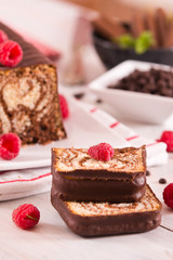 Marble cake with raspberries.