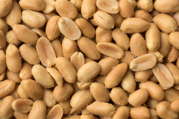 Peeled salted peanuts