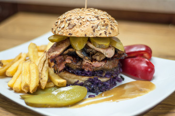 Burger staropolski