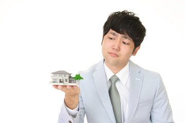 若いビジネスマン　不動産