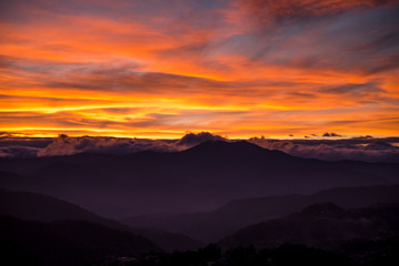 Fototapeta na wymiar SUnrise at Mines View Park, Baguio, Philippines