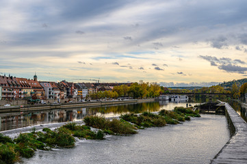 Der Main in Würzburg 