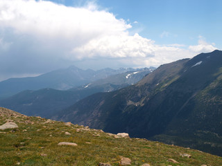 Fototapeta na wymiar Along the Trail Ridge Road in the Rocky Mountain National Park