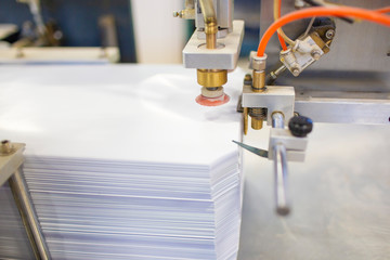  Pneumatic gripper for paper feed