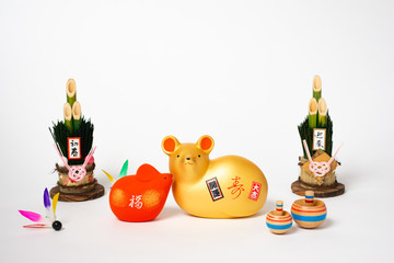 干支の置物　金色ねずみ