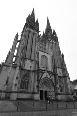 Fototapeta na wymiar Cathédrale Saint-Corentin de quimper