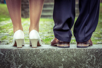 Schuhe vom Brautpaar zur Hochzeit