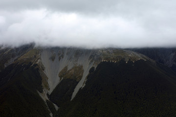 Blick auf die Berge in Neuseeland mit Fernsicht