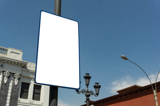 cartel de anuncio del cercado de lima