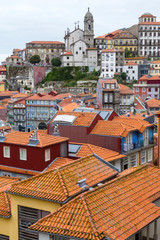 Fototapeta na wymiar Monumenti e Vie del centro storico di Porto, Portogallo