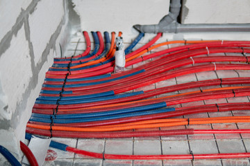 heating water pipes installation
