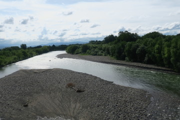 日本国北海道の夏の川の風景