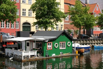 Fototapeta na wymiar Canal in Christianshavn Copenhagen Denmark
