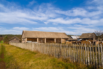 Wzgórza Sokólskie, Tradycyjna architektura drewniana, Krzyże i kapliczki © podlaski49