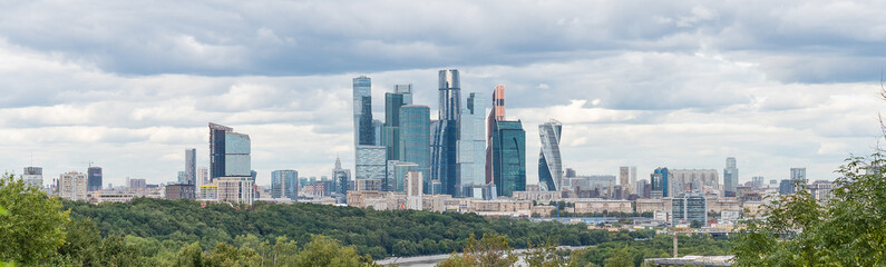 die neue moderne Skyline von Moskau / Russland 